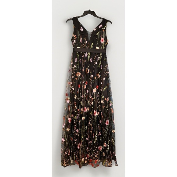 Size 8 Black Floral Embroidered Maxi Formal Dress Mesh Over Dress Embroidered - Picture 2 of 7